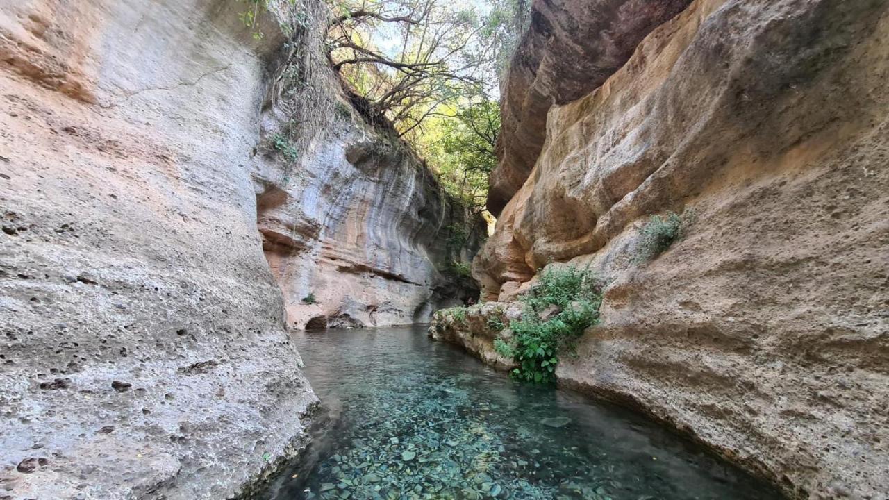 El Molino De Plata Villa Albunuelas Luaran gambar